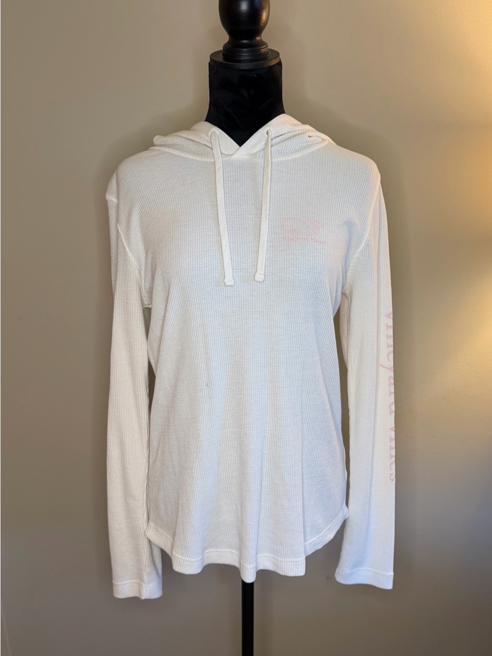 Vineyard Vines Women’s White Waffle Knit Hoodie Whale Logo Size M